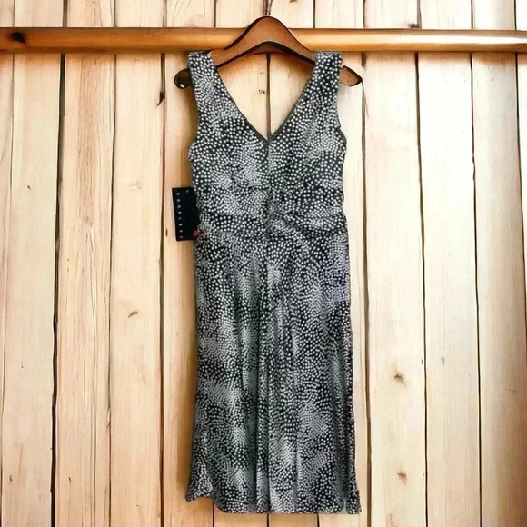 Scarlett NEW W Tags Size 8 Sleeveless Black/White Silky Polka Dot V-Neck Dress - Picture 5 of 7